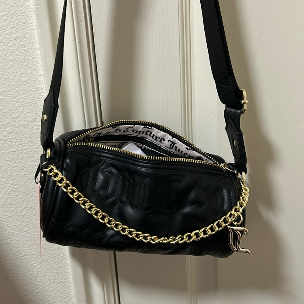 BNWT!!! Black Quilted Juicy Puff Roll Crossbody!!!